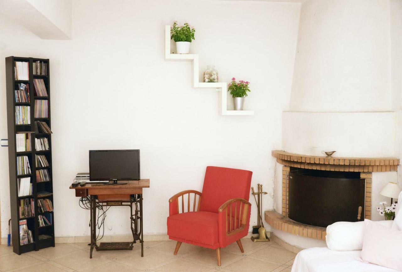Blueline Guesthouse Agios Dimitrios  Dış mekan fotoğraf