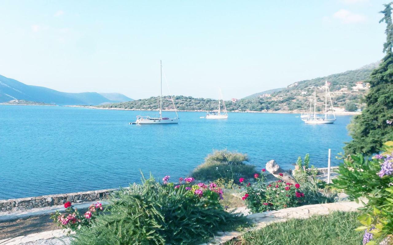 Blueline Guesthouse Agios Dimitrios  Dış mekan fotoğraf